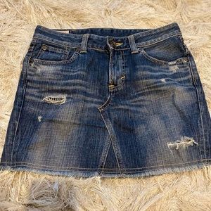 Waist 31" leng. 15" color. Blue